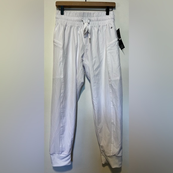 NWT Cali Sport White Activewear Joggers Elastic Waist Zippered Pockets, Sz S - Picture 1 of 6